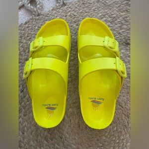 Women’s birk sandals size 7